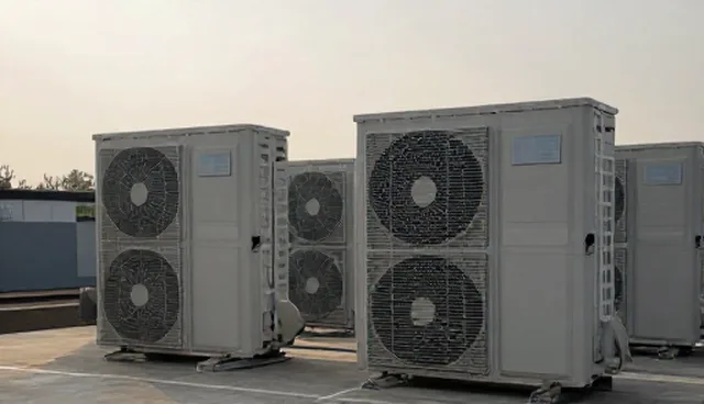 非标定制中央空调维护需关注冷凝水处理