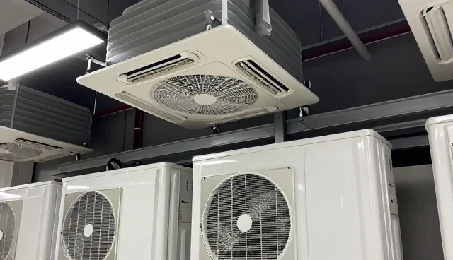 商用中央空调设备保养的关键策略与实际操作指南